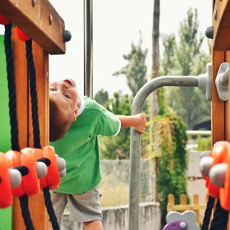 مكان تخييم Preguntoiro *